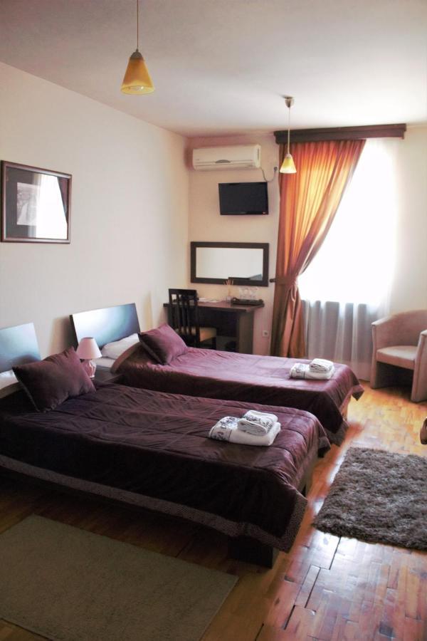 Garni Hotel City Kruševac Exterior foto