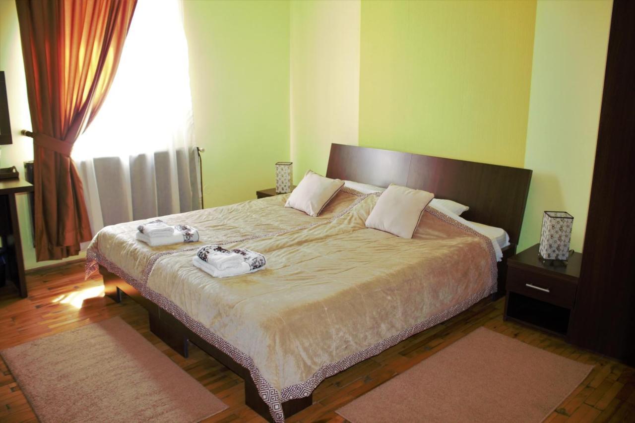 Garni Hotel City Kruševac Exterior foto