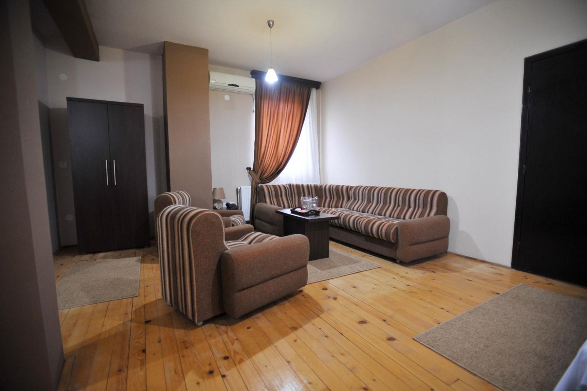 Garni Hotel City Kruševac Quarto foto