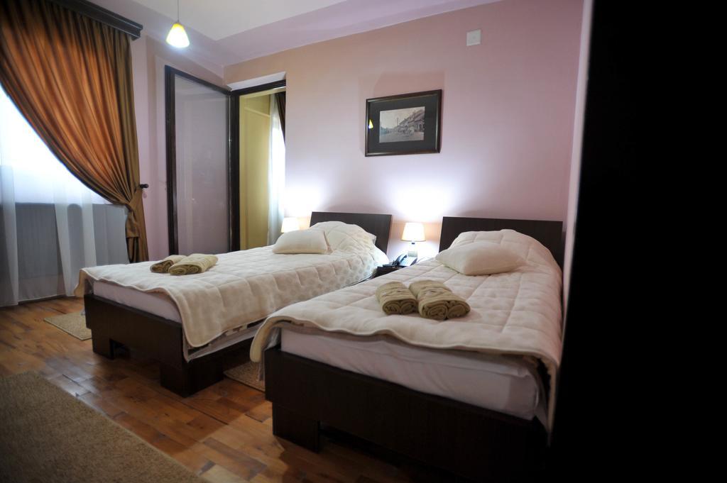 Garni Hotel City Kruševac Quarto foto