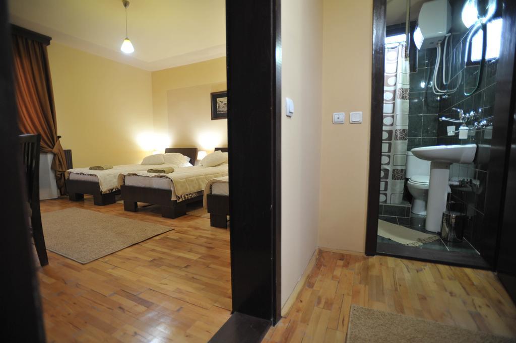 Garni Hotel City Kruševac Quarto foto